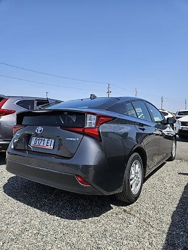 фара галант 8: Toyota Prius: 2022 г., 1.8 л, Автомат, Гибрид, Лифтбек — 3