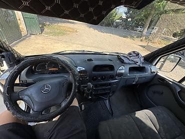 Унаа: Mercedes-Benz Спринтер: 2003 г., 2.2 л, Кол менен иштөөчү, Дизель, Van — 4