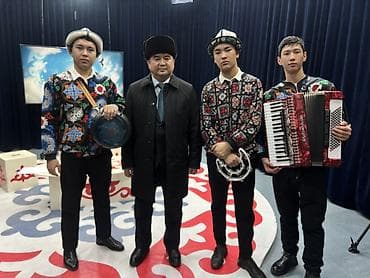 комуз орук: Иш-чараларды уюштуруу | Музыканттар — 3