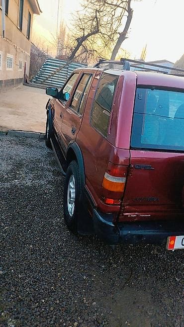 Opel Frontera: 1998 г., 2.2 л, Бензин, Внедорожник at lalafo.kg Opel Frontera: 1998 г., 2.2 л, Бензин, Внедорожник