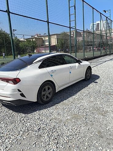 fast: Kia K5: 2022 г., 2 л, Автомат, Газ, Лифтбек — 2