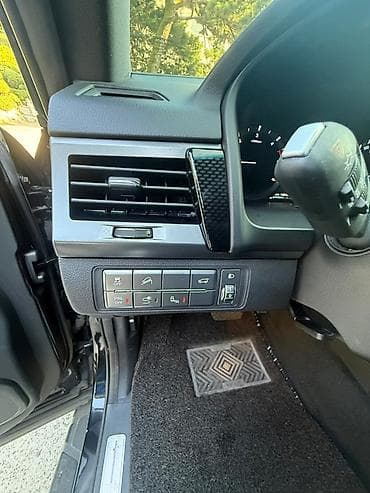 byd plus: Ssangyong Rexton: 2020 г., Внедорожник — 3