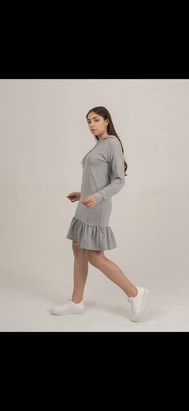 продаю бу вещи: Продаю платья отшивались для вайлдбериз есть проф фото для карточки — 4