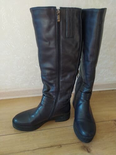 сапоги из натурального меха и кожи: Продаю тёплые сапоги 39 размер на 37. 800 с. Надевались совсем мало — 1