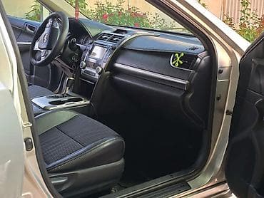2 8: Toyota Camry: 2012 г., 2.5 л, Автомат, Бензин, Седан — 8