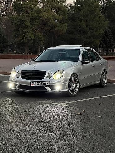 Mercedes-Benz E-Class: 2002 г., 5 л, Автомат, Бензин, Седан
