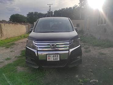 aion v plus: Honda Stepwgn: 2010 г., 2 л, Вариатор, Бензин, Минивэн — 2