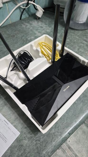 Вай-Фай роутрер (китайская версия) Двухдиапазонный маршрутизатор at lalafo.kg Вай-Фай роутрер (китайская версия) Двухдиапазонный маршрутизатор