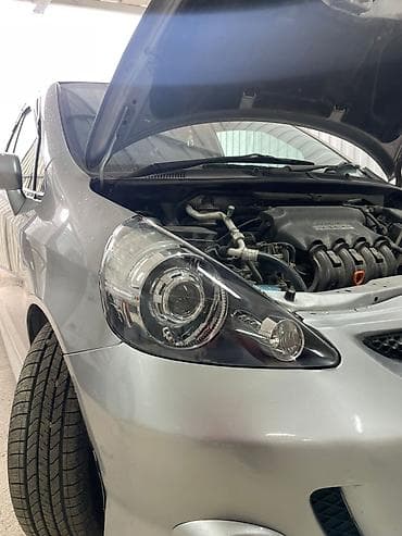 туманик фит: Honda Fit: 2003 г., 1.3 л, Вариатор, Бензин, Хэтчбэк — 3