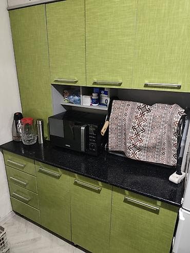Кухонный гарнитур, Б/у, цвет - Зеленый, Самовывоз