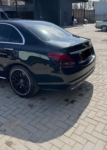 Продажа авто: Mercedes-Benz C-Class: 2018 г., 2 л, Автомат, Бензин, Седан — 2