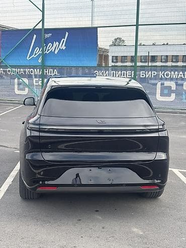 li авто: Lixiang L6: 2024 г., Электромобиль, Кроссовер — 4