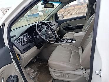 step wgn: Kia Carnival: 2020 г., 2.2 л, Автомат, Дизель, Минивэн — 1