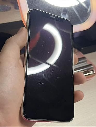 айфон 11 бушный: IPhone 11 Pro, Серебристый — 3