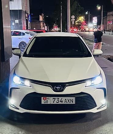 Унаа: Toyota Corolla: 2022 г., 1.8 л, Вариатор, Гибрид, Седан — 10