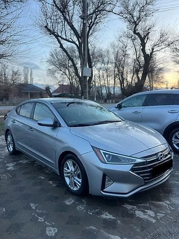 reno duster: Hyundai Elantra: 2019 г., 2 л, Автомат, Бензин, Седан — 1