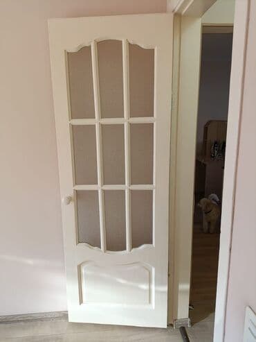 бу эшиктер ош: Ички эшик айнек менен, түсү - Ак, 197 * x 70 см, Колдонулган — 3