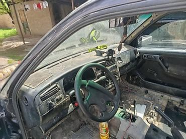 rx 550: Volkswagen Golf: 1993 г., 1.6 л, Механика, Бензин, Хэтчбэк — 1