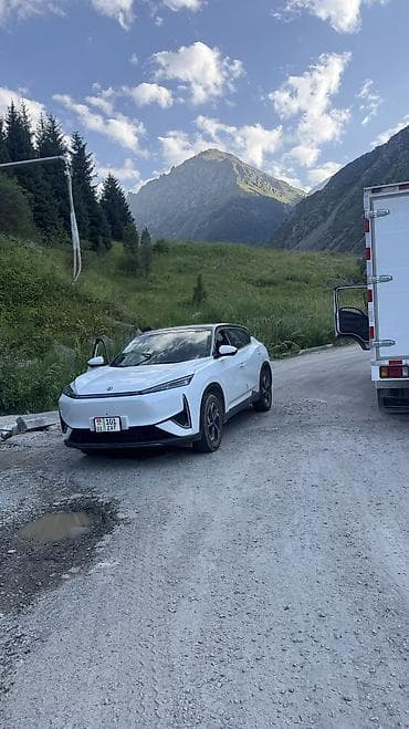 Продажа авто: Dongfeng : 2026 г., Электромобиль, Внедорожник — 1