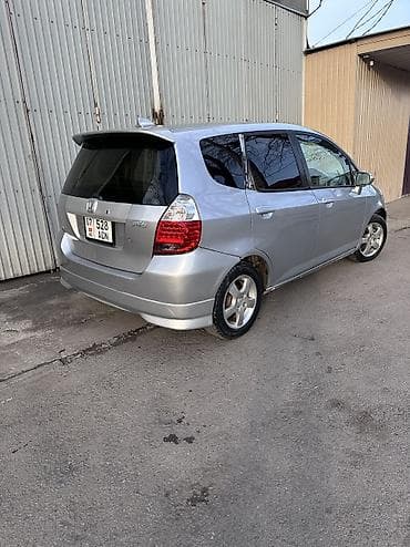 ki 5: Honda Fit: 2003 г., 1.5 л, Автомат, Бензин, Хэтчбэк — 5