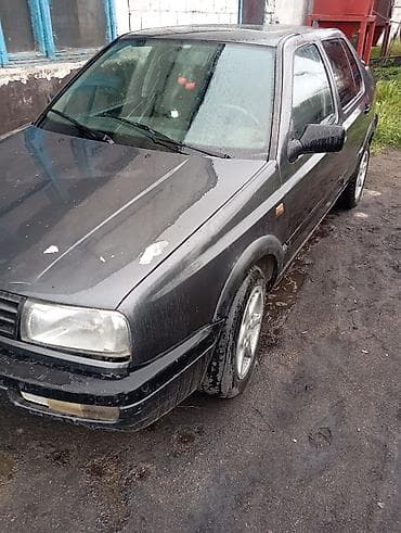 Volkswagen: Volkswagen Vento: 1992 г., 1.8 л, Механика, Бензин, Седан — 3