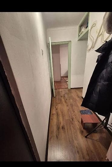 10мкр квартиры: 1 комната, 36 м², 104 серия, 2 этаж — 3