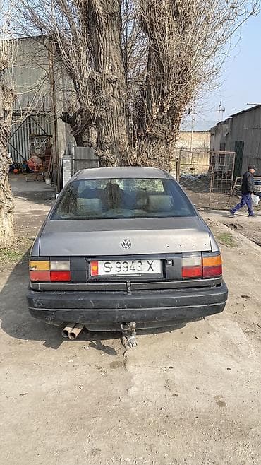 06 шоха: Volkswagen Passat: 1990 г., Седан — 5