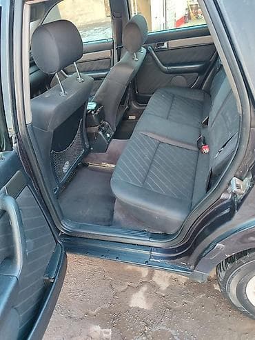 кассеты аудио: Audi 100: 1997 г., 2.6 л, Ручные, Бензин, Универсал — 9