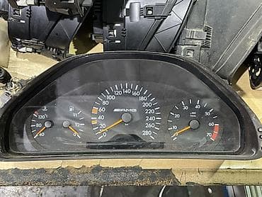 без движка: Разборка Mercedes-Benz. Оригинальные б/у запчасти для классических — 5