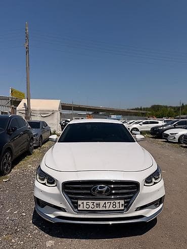 06: Hyundai Grandeur: 2019 г., Седан — 1