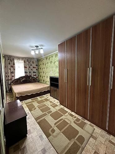 комнату: 2 комнаты, 44 м², Хрущевка, 3 этаж, Старый ремонт — 1