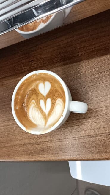 поиск работы для студентов: Ищу работу бариста Меня зовут Уран 24 года Опыт работы в кофейнях — 4