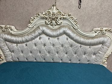 размер одеяла 2 х спального: Двуспальная кровать, С мягким изголовьем, длина - 200 см — 4