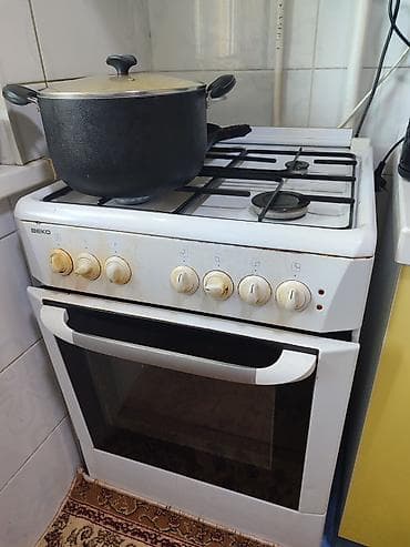 socket 2011: Газовая плита BEKO с духовкой - Тип: отдельно стоящая газовая плита с — 1
