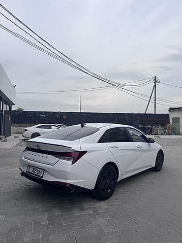 byd e7: Hyundai Elantra: 2020 г., 1.6 л, Автомат, Бензин, Седан — 5