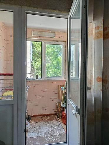 ош южный: 2 комнаты, 42 м², Сталинка, 2 этаж, Косметический ремонт — 10