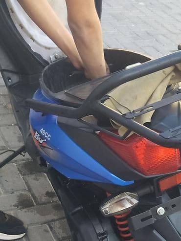 мотор 180 куб: Скутер 180cc BWS (двухместный) - Двигатель: 180 см³, бензиновый — 3