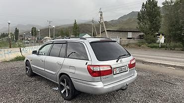 audi q4: Mazda 626: 2000 г., 2 л, Механика, Газ, Универсал — 2