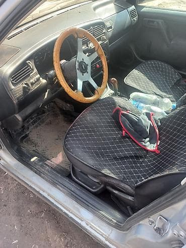 chery tiggo: Volkswagen Vento: 1993 г., 1.8 л, Седан — 6