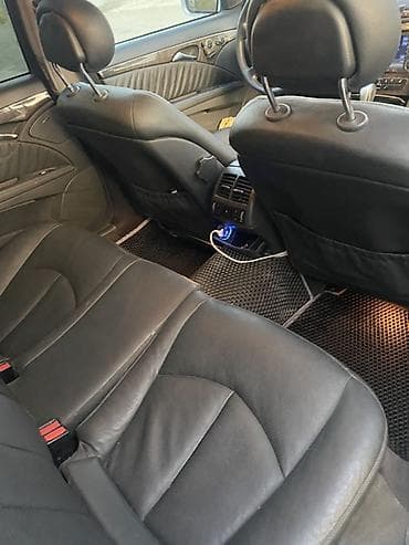 Mercedes-Benz E-Class: 2003 г., 3.2 л, Автомат, Бензин, Седан — 9