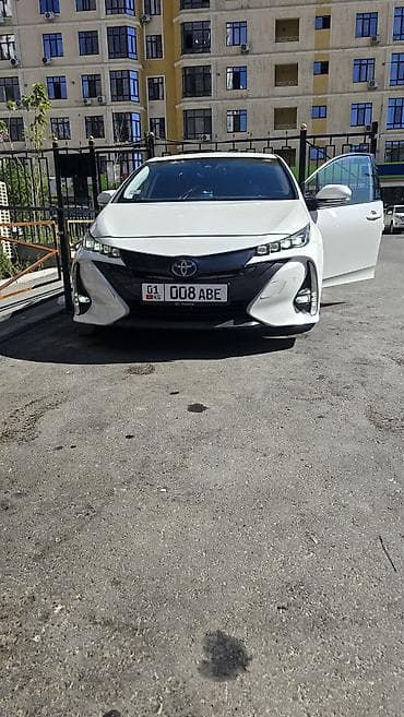 Продажа авто: Toyota Prius: 2019 г., 1.8 л, Гибрид, Хэтчбэк — 8