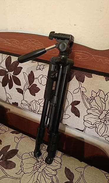 airpods 3 pro: Продается штатив для камеры/телефона Прочный и удобный штатив в — 3