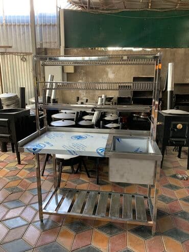 оборудование для общепита: Ванна моечная, мойка, стол из нержавейки, стол нейтральный, стеллажи — 1