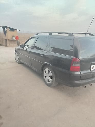 range rover vogue: Opel Vectra: 2026 г., 1.6 л, Механика, Бензин, Лимузин — 9