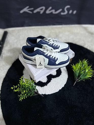 баскетбольные футболки: Мужские кроссовки, 43, Air Jordan, Новый, цвет - Синий, Самовывоз, Платная доставка — 1