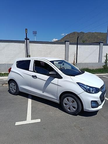 go park: Chevrolet Spark: 2019 г., 1 л, Вариатор, Бензин, Хэтчбэк — 3