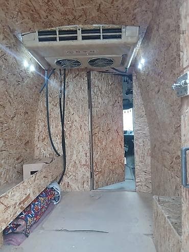 Продажа авто: Mercedes-Benz T1: 1990 г., Ручные, Дизель, Фургон — 7