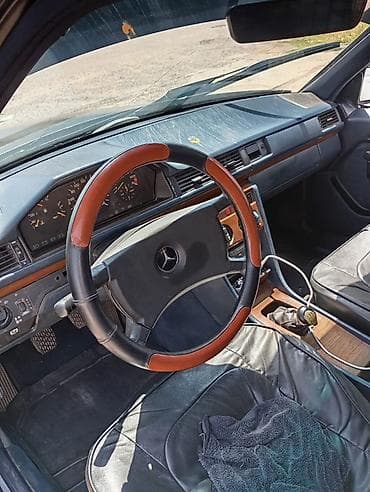 атего купить: Mercedes-Benz W124: 1990 г., 2.2 л, Механика, Седан — 1