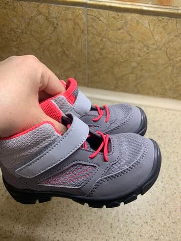 Демисезонные мембранные ботинки. Известного Французского бренда