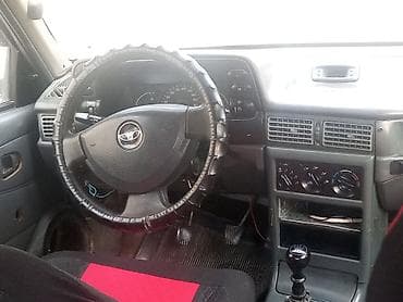 задние фары нексия 2: Daewoo Nexia: 2003 г., Механика, Бензин, Седан — 4